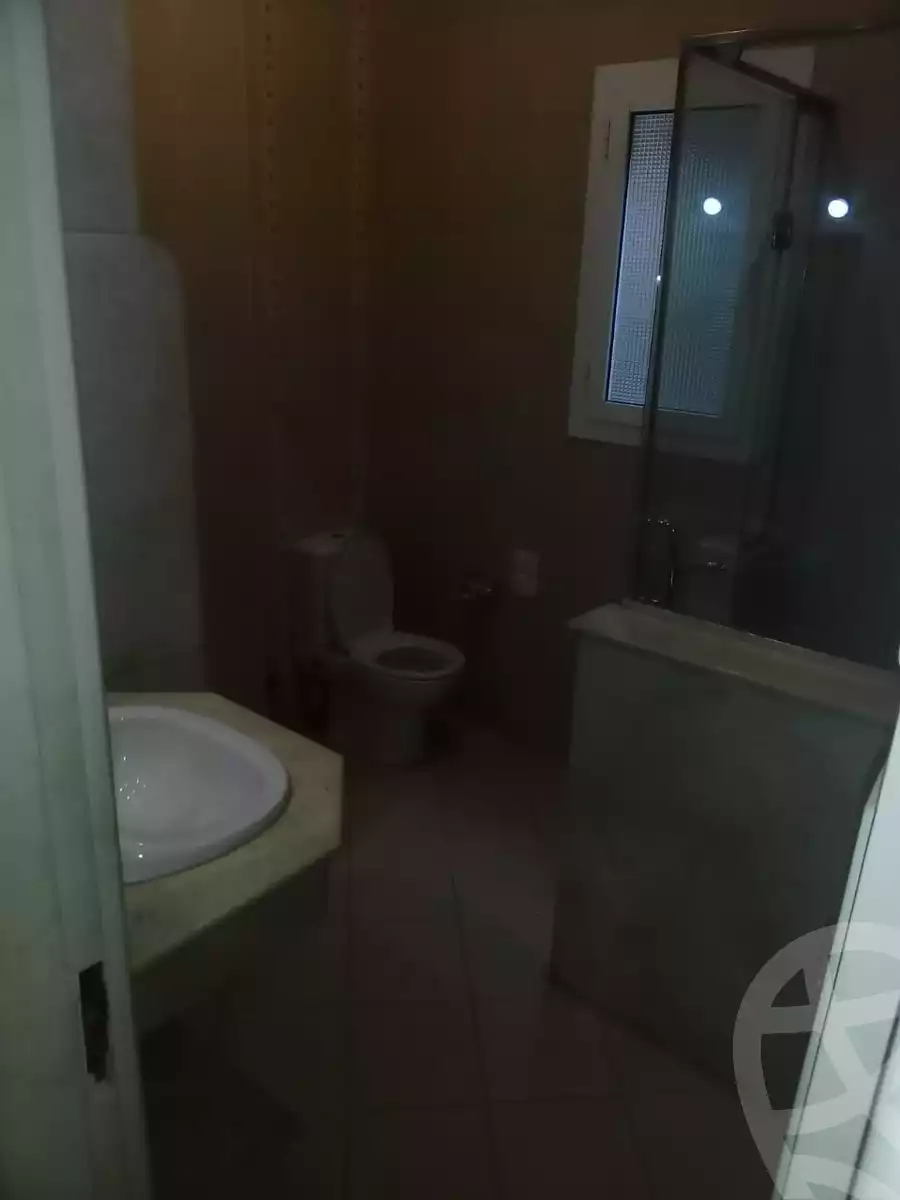 https://aqarmap.com.eg/ar/listing/5393618-for-rent-cairo-downtown-el-tahrir