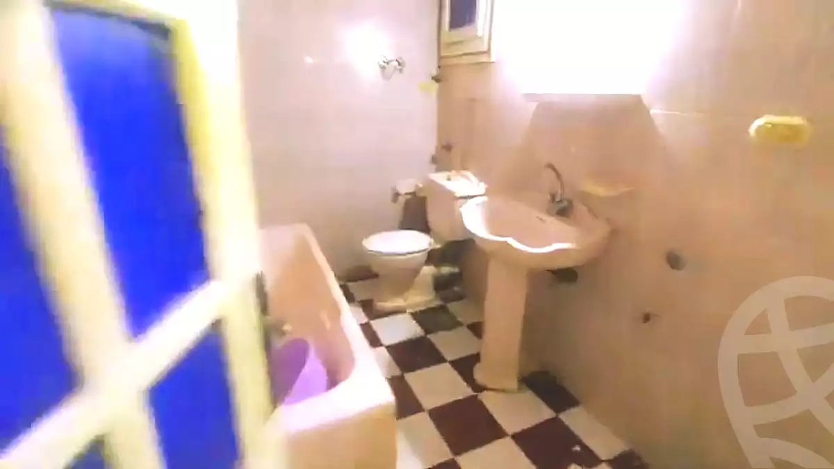 https://aqarmap.com.eg/en/listing/5397770-for-sale-alexandria-el-hanouvel-el-zahraa-city-st