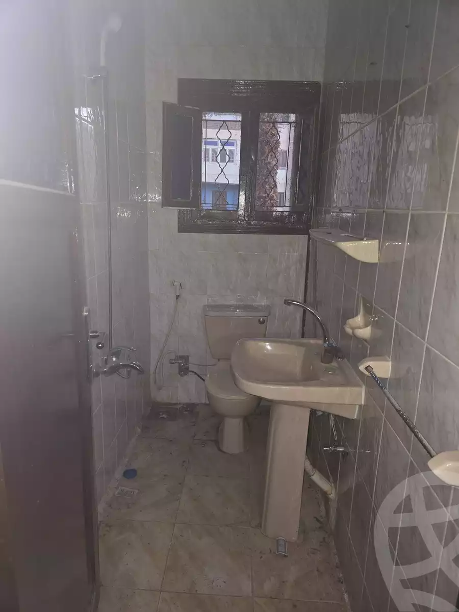 https://aqarmap.com.eg/en/listing/5398014-for-rent-cairo-15th-of-may-mjwr-15