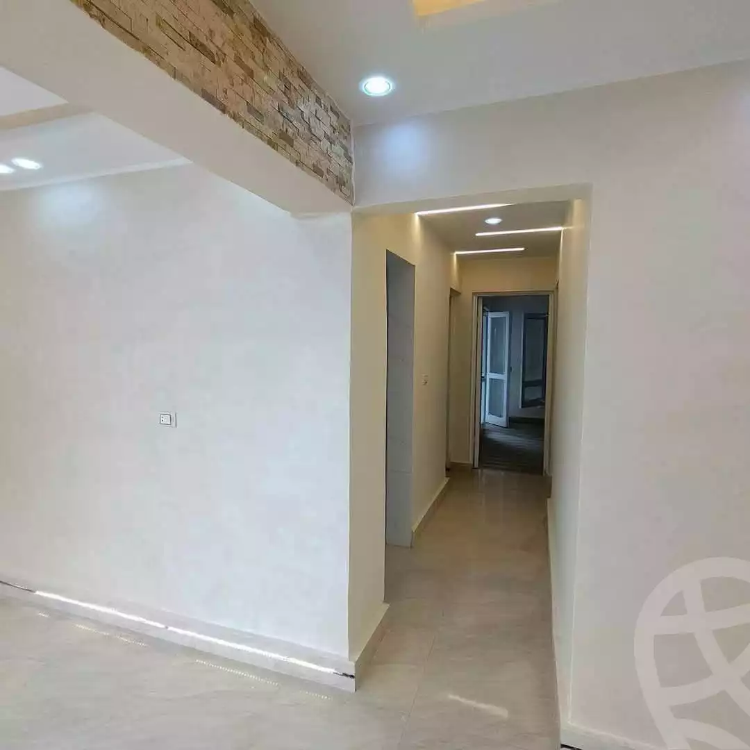 https://aqarmap.com.eg/en/listing/5399032-for-sale-cairo-al-oubour-eskan-el-shabab