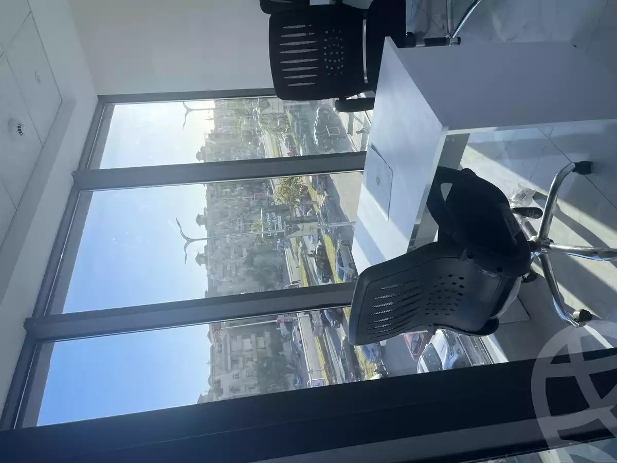 https://aqarmap.com.eg/ar/listing/5400632-for-sale-cairo-el-sheikh-zayed-city-compounds-dh-jyt-blz-mykwn-llttwyr