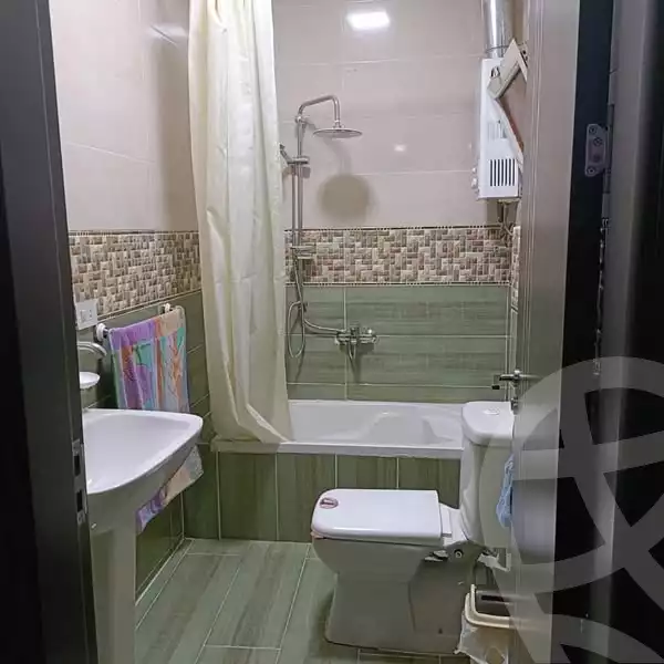 https://aqarmap.com.eg/en/listing/5400916-for-sale-cairo-mokattam-el-hadabah-el-wosta-mntq-fr-y-blhdb-lwst