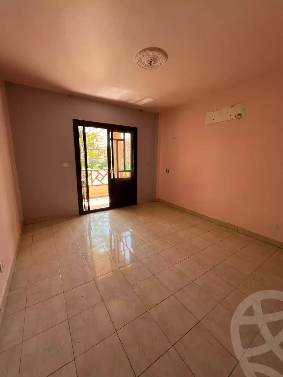 https://aqarmap.com.eg/ar/listing/5401627-for-sale-cairo-new-cairo-lrhb-city-phase-5-ibn-al-haytham-st