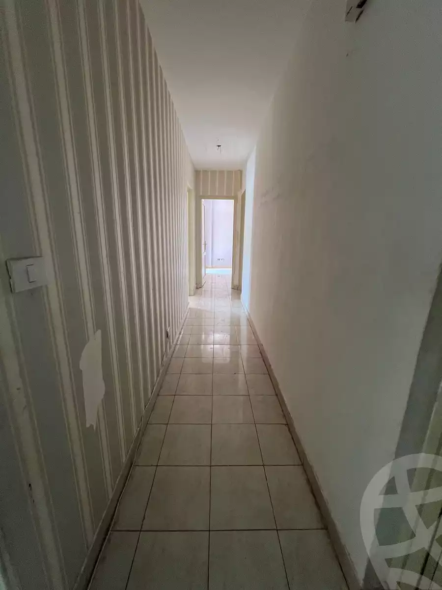 https://aqarmap.com.eg/ar/listing/5401627-for-sale-cairo-new-cairo-lrhb-city-phase-5-ibn-al-haytham-st