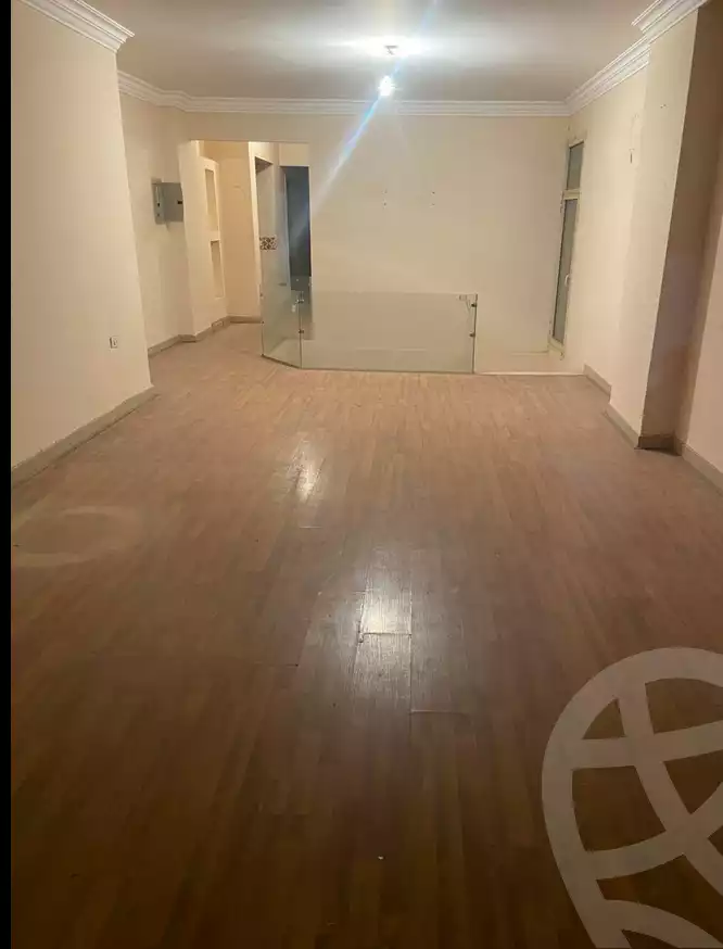 https://aqarmap.com.eg/ar/listing/5403644-for-rent-cairo-mokattam-lhdb-l-ly