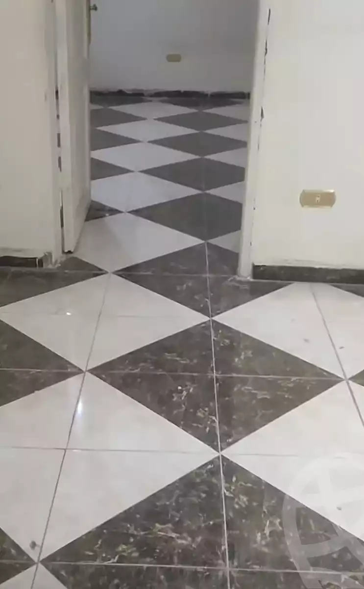 https://aqarmap.com.eg/en/listing/5404860-for-rent-cairo-el-zaytun-lzytwn-lshrqy-toman-bai-st