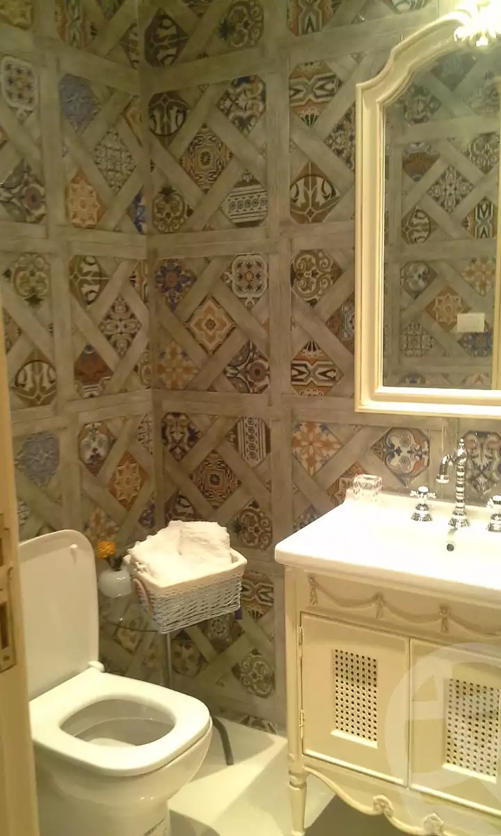 https://aqarmap.com.eg/en/listing/5405562-for-sale-cairo-new-cairo-ganob-el-akadamiya-south-academy-h-amr-ibn-el-ass-st