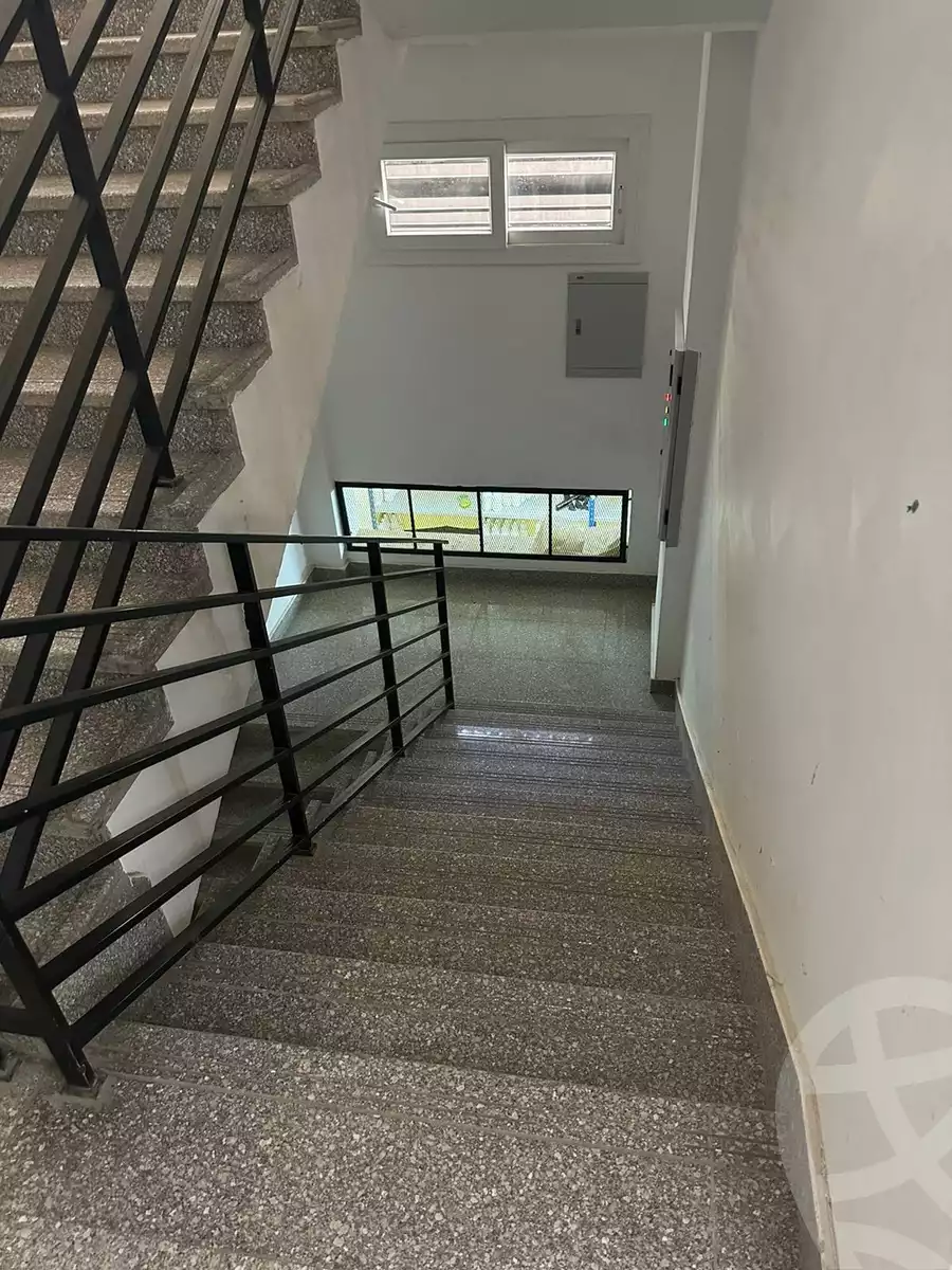 https://aqarmap.com.eg/en/listing/5406950-for-sale-cairo-new-cairo-el-maantiqah-el-sinaiyyah