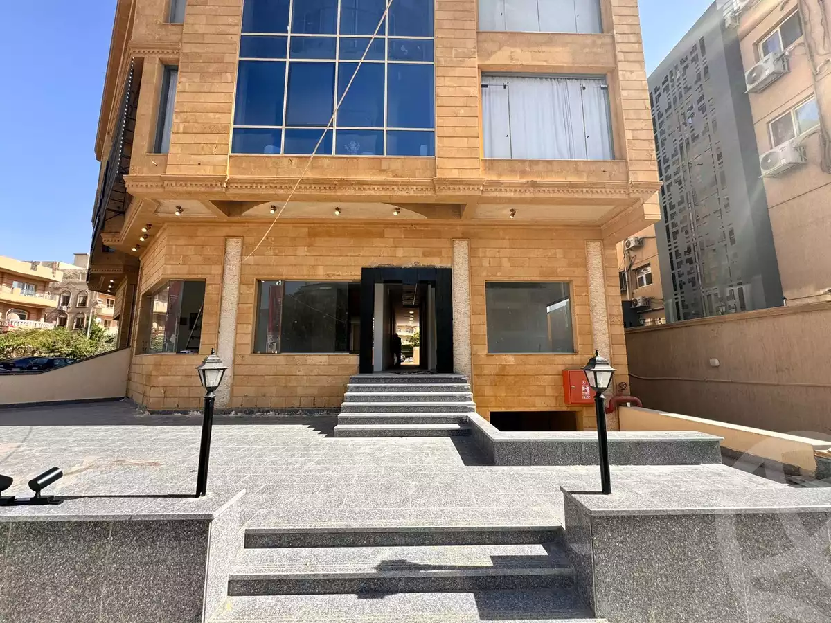 https://aqarmap.com.eg/en/listing/5407018-for-rent-cairo-new-cairo-el-ahyaa-second-neighborhood-street-20