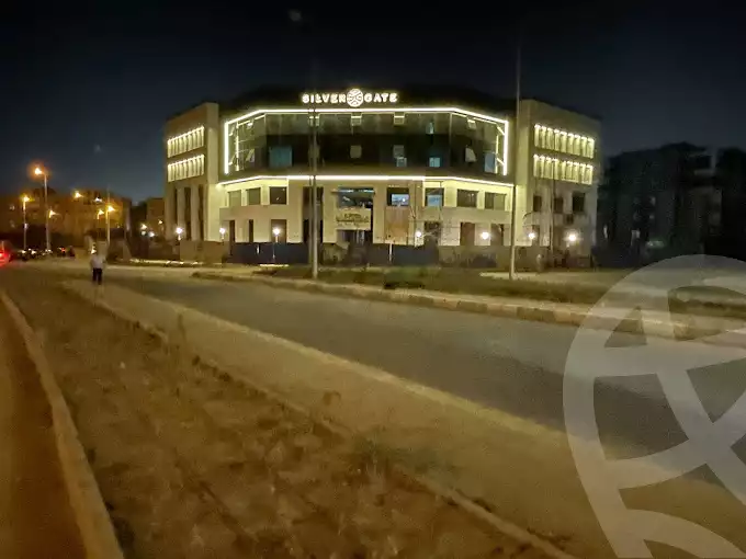 https://aqarmap.com.eg/ar/listing/5408251-for-rent-cairo-el-sheikh-zayed-city-el-hay-el-thany-ashaer