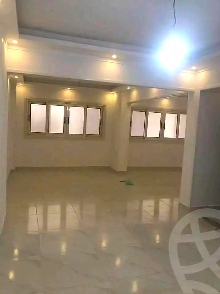 https://aqarmap.com.eg/ar/listing/5410211-for-rent-alexandria-ganaklis-shr-bw-qyr-tryq-lhry