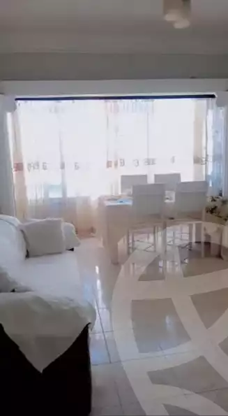 https://aqarmap.com.eg/en/listing/5410457-for-rent-cairo-mokattam