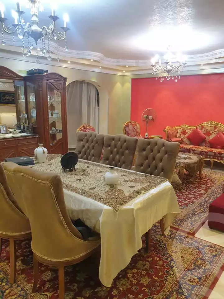 https://aqarmap.com.eg/ar/listing/5410933-for-sale-cairo-el-abbasiya