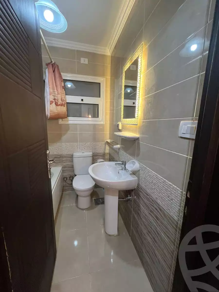 https://aqarmap.com.eg/en/listing/5411060-for-rent-cairo-new-cairo-lrhb-city-mtdd-lrhb-phase-7