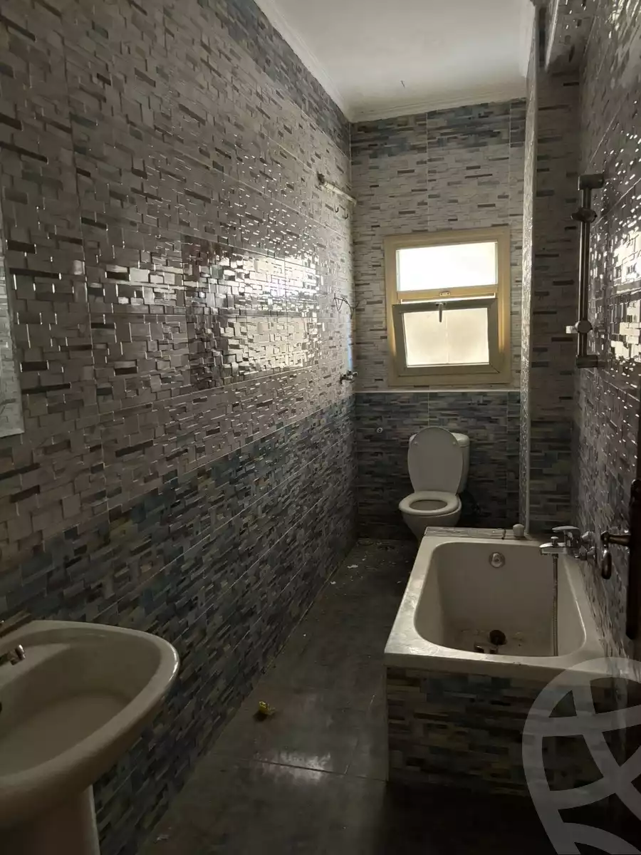 https://aqarmap.com.eg/en/listing/5411281-for-rent-cairo-new-cairo-el-ahyaa-fourth-neighborhood-street-34