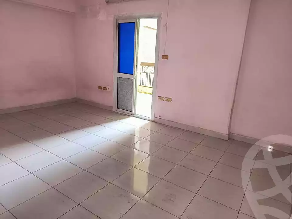 https://aqarmap.com.eg/en/listing/5411251-for-rent-cairo-mokattam-lhdb-l-ly-shareaa-9
