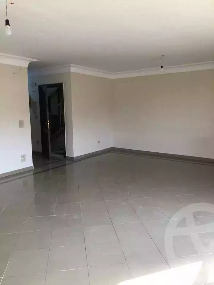 https://aqarmap.com.eg/en/listing/5412453-for-rent-cairo-mokattam-lhdb-l-ly-shr-krym-bnwn