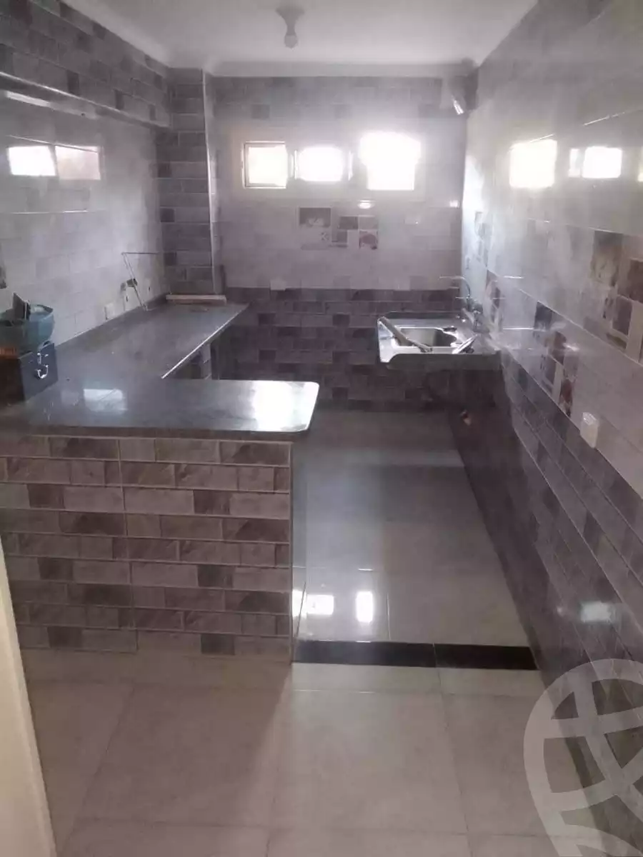 https://aqarmap.com.eg/ar/listing/5412920-for-rent-cairo-helwan-helwan-el-sharkeya-gaafar-st