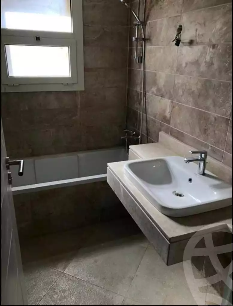https://aqarmap.com.eg/en/listing/5414147-for-rent-cairo-6th-of-october-compounds-new-giza-wyst-rydj-ryzydns-nyw-jyz-llttwyr-l-qry