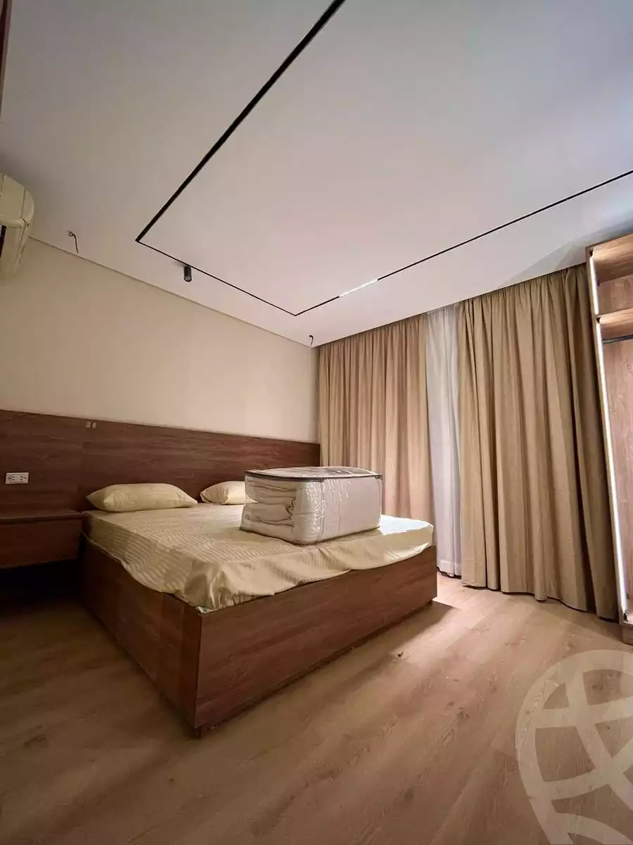 https://aqarmap.com.eg/en/listing/5414474-for-sale-cairo-new-cairo-lrhb-city-mtdd-lrhb-phase-9