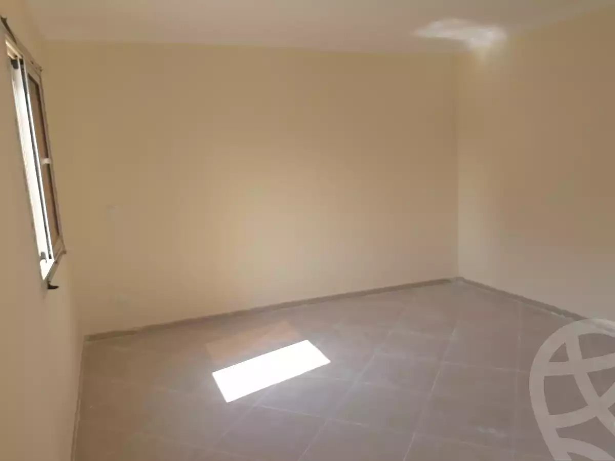 https://aqarmap.com.eg/ar/listing/5417246-for-rent-cairo-el-sheikh-zayed-city-el-hay-el-thany-ashaer
