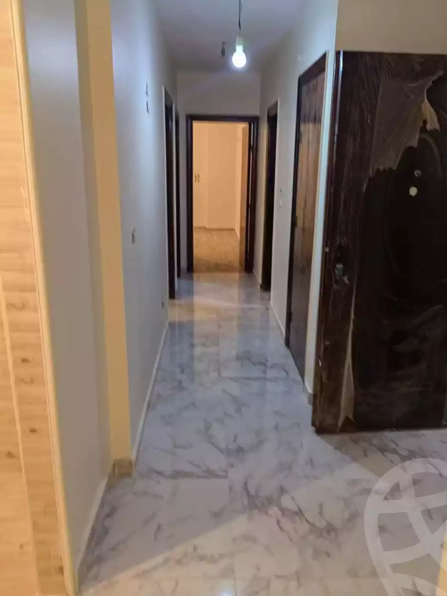 https://aqarmap.com.eg/en/listing/5418393-for-sale-cairo-al-oubour-tryq-msr-sm-yly-lshrwy-moon-city