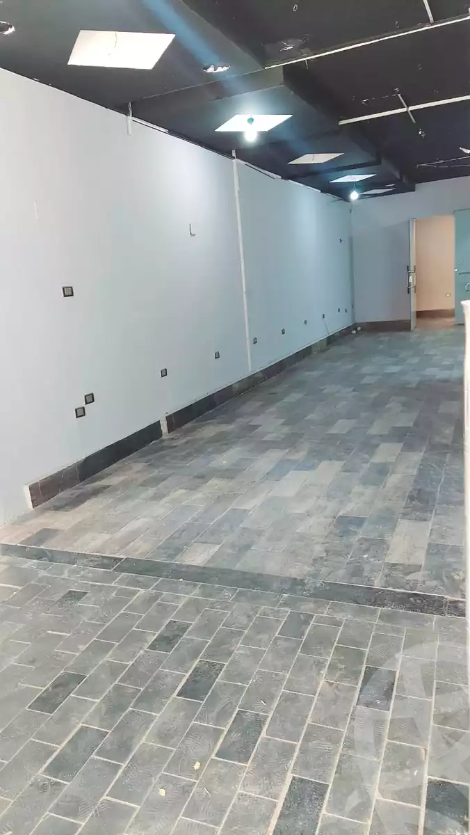https://aqarmap.com.eg/en/listing/5419282-for-rent-cairo-el-maadi-zahraa-el-maadi-shamal-sinaa-street