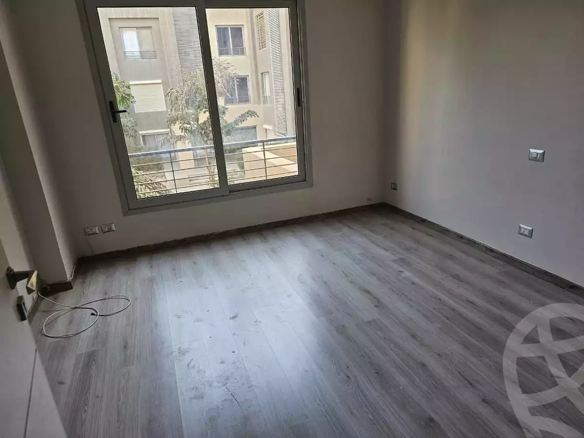 https://aqarmap.com.eg/en/listing/5420047-for-sale-cairo-6th-of-october-compounds-palm-parks