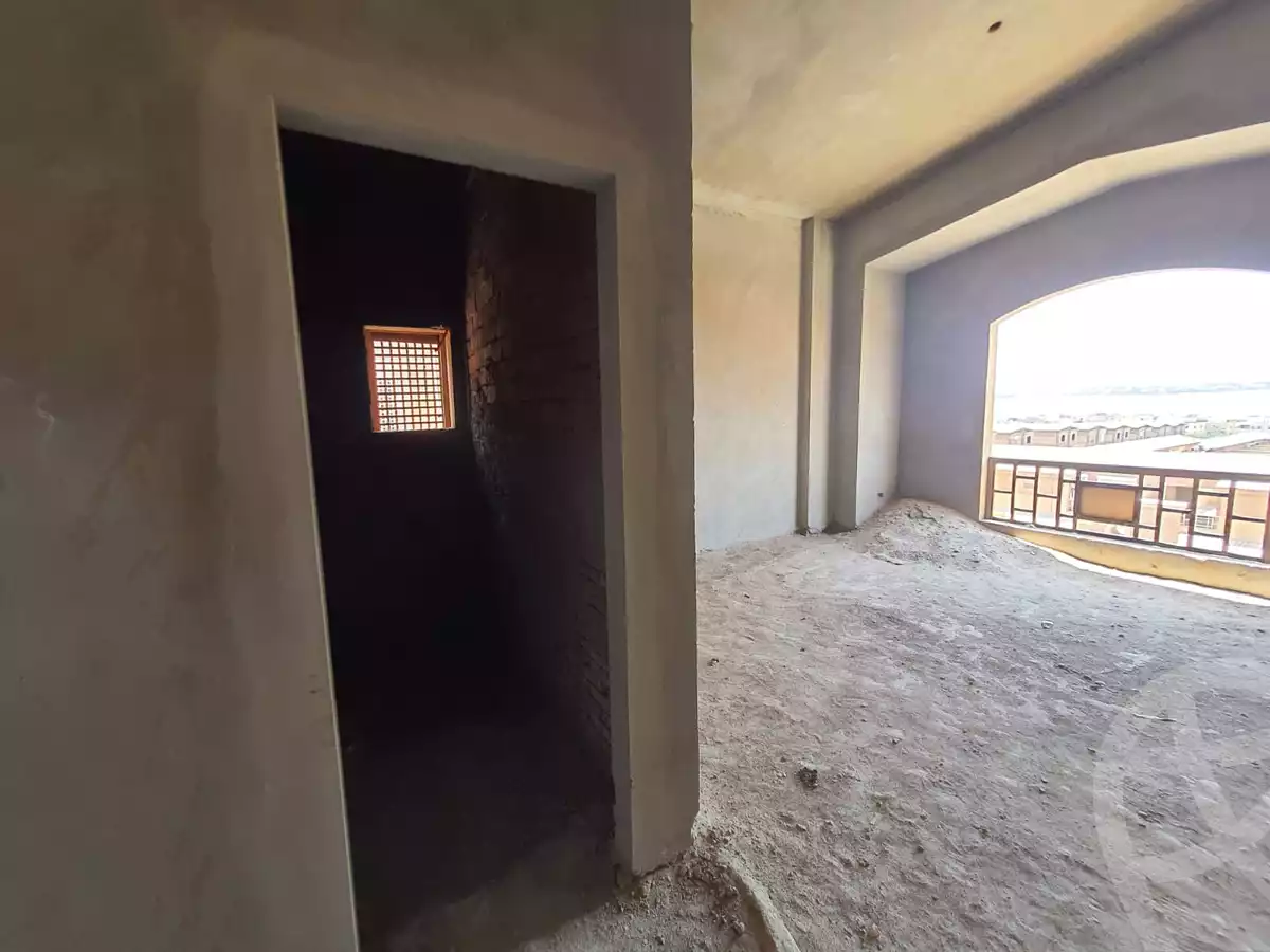 https://aqarmap.com.eg/ar/listing/5421766-for-sale-cairo-6th-of-october-compounds-pyramids-walk