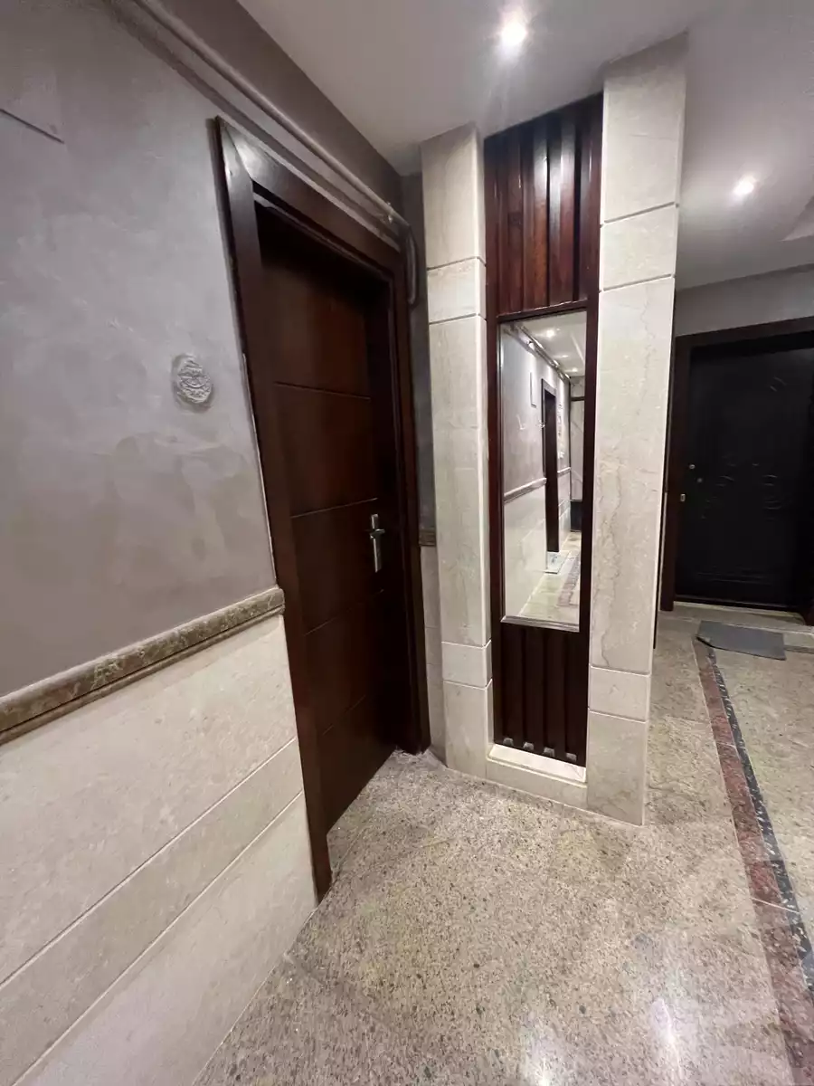 https://aqarmap.com.eg/en/listing/5422259-for-rent-cairo-new-cairo-compounds-kmbwnd-rwd-lzhr