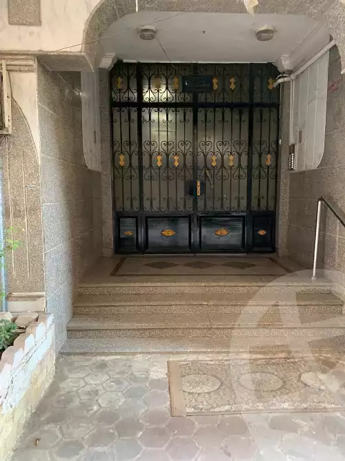 https://aqarmap.com.eg/en/listing/2581024-for-sale-cairo-hadayek-el-koba-wali-al-ahd-st