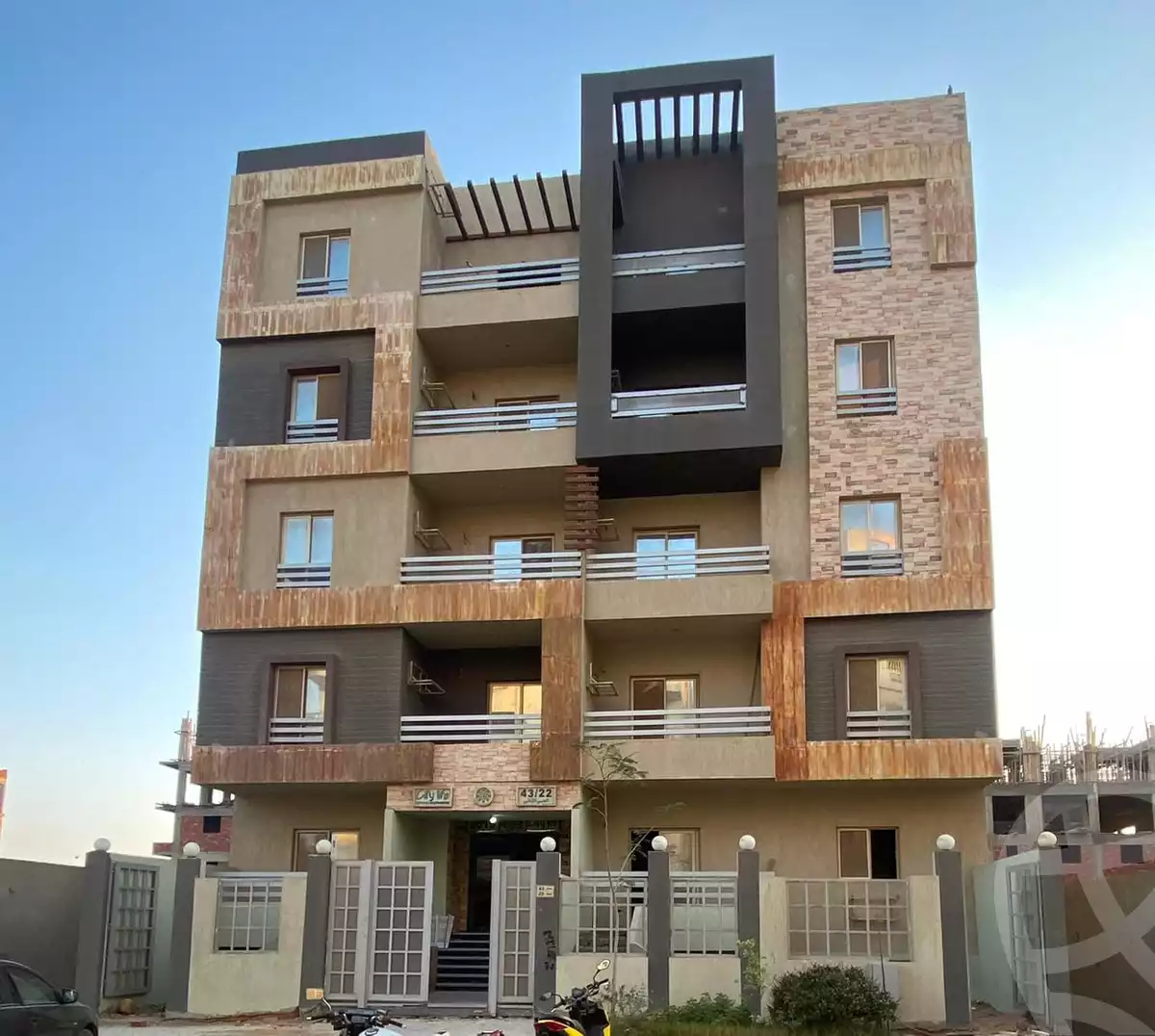 https://aqarmap.com.eg/en/listing/5423892-for-sale-cairo-new-heliopolis-lhy-lsds