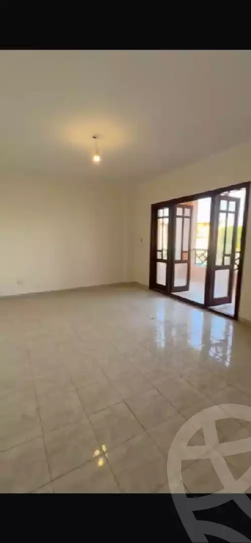 https://aqarmap.com.eg/en/listing/5424666-for-sale-cairo-new-cairo-lrhb-city-phase-5-ibn-al-nafees-st