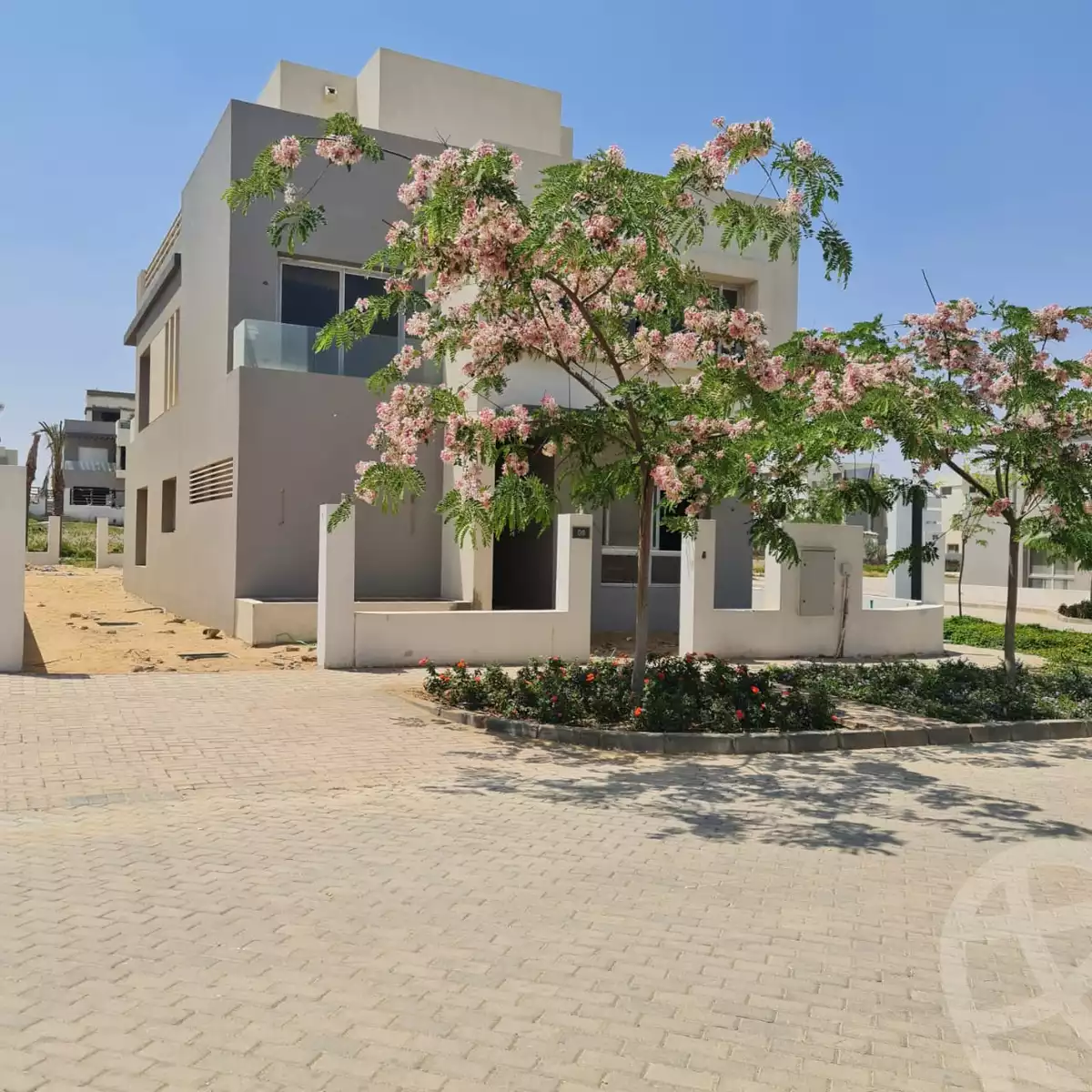https://aqarmap.com.eg/en/listing/5429936-for-sale-cairo-new-cairo-compounds-hyde-park-cluster-18-hyde-park