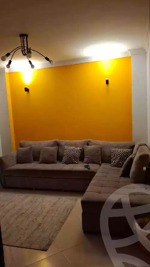 https://aqarmap.com.eg/en/listing/5434042-for-sale-cairo-el-sheikh-zayed-city-compounds-jn-1