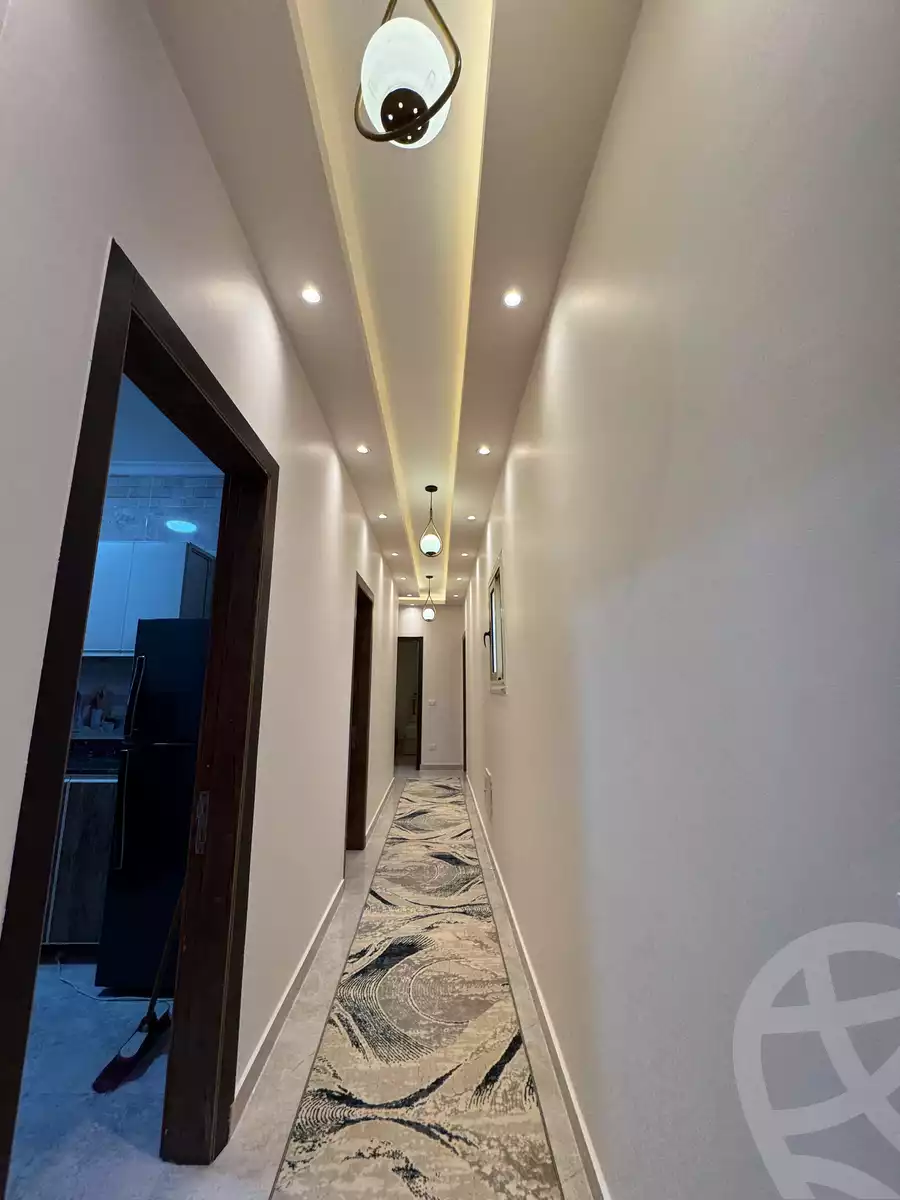 https://aqarmap.com.eg/ar/listing/5434967-for-rent-cairo-el-sheikh-zayed-city-compounds-zyd-wr-llttwyr-park-towers-zed-el-sheikh-zayed-compound