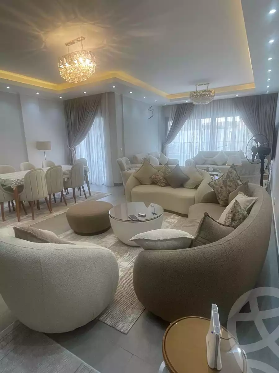 https://aqarmap.com.eg/en/listing/5435360-for-sale-cairo-6th-of-october-compounds-palm-parks