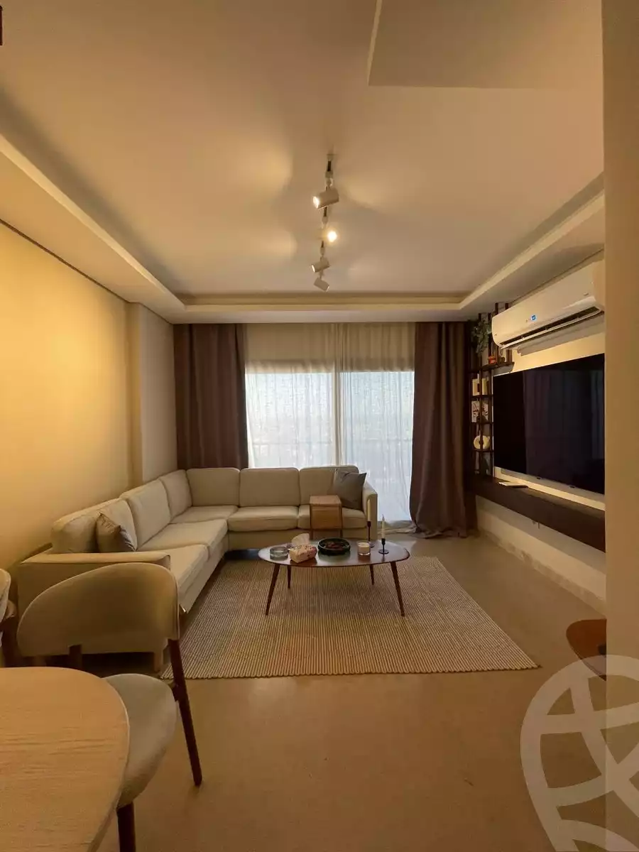 https://aqarmap.com.eg/en/listing/5435478-for-sale-cairo-el-sheikh-zayed-city-compounds-zyd-wr-llttwyr-z-tower