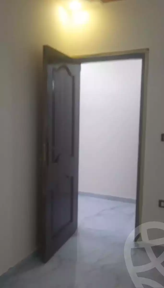 https://aqarmap.com.eg/en/listing/5436619-for-sale-cairo-helwan-hadayek-helwan-el-eshrein-st