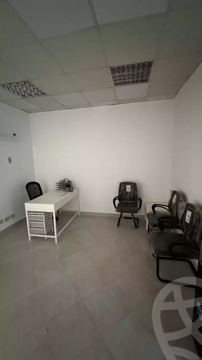 https://aqarmap.com.eg/en/listing/5437271-for-sale-cairo-6th-of-october-central-axis