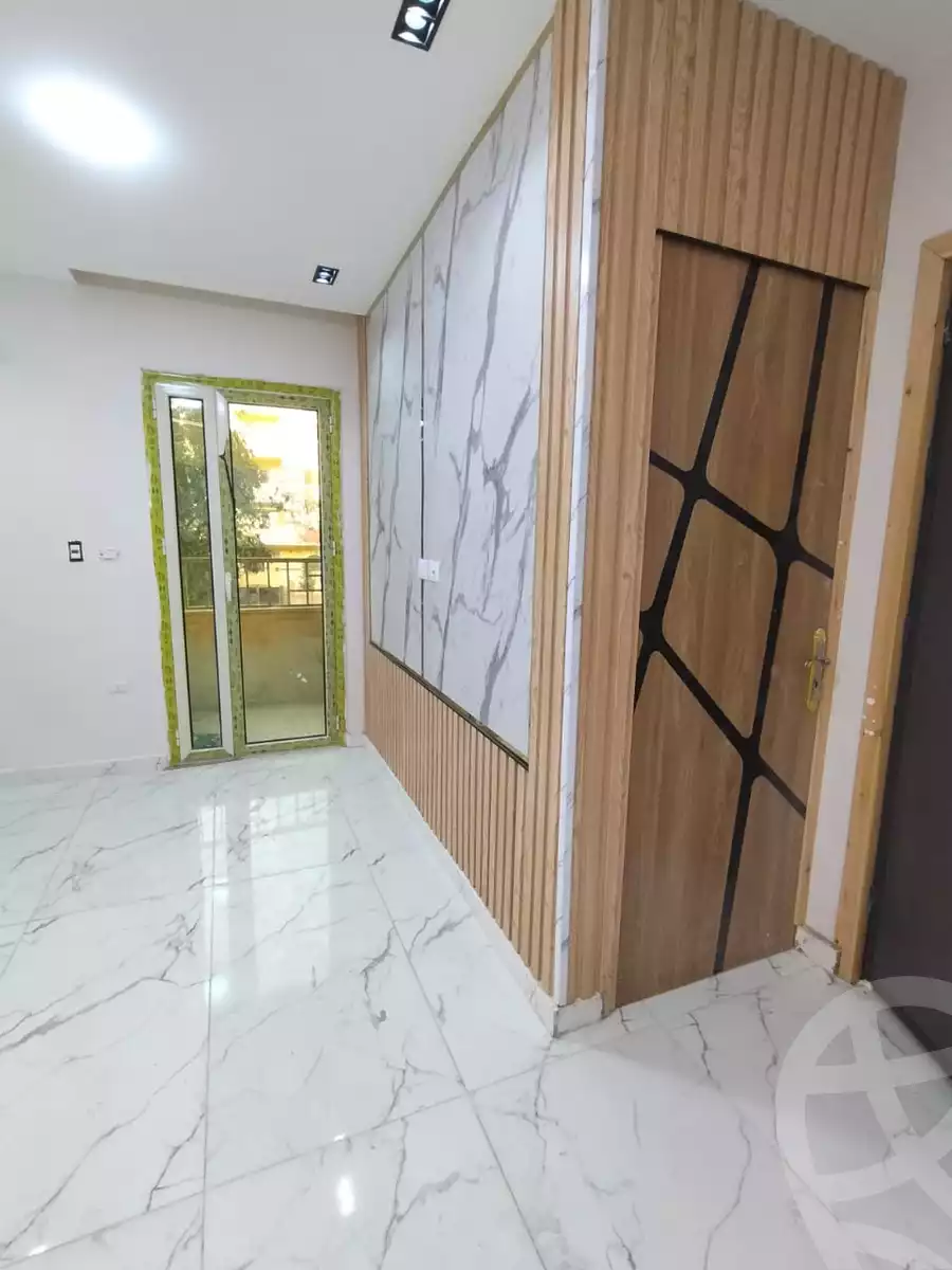https://aqarmap.com.eg/ar/listing/5441800-for-sale-cairo-6th-of-october-el-ahyaa-neighborhood-2nd-halab-st