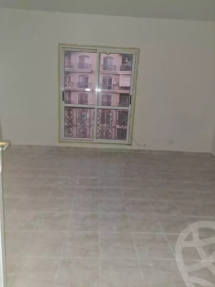 https://aqarmap.com.eg/en/listing/5445227-for-rent-cairo-new-cairo-lrhb-city-mtdd-lrhb-phase-9