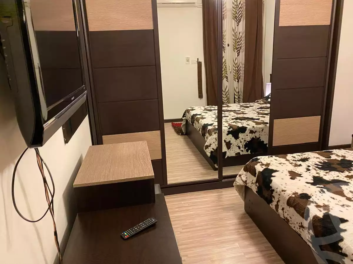 https://aqarmap.com.eg/en/listing/5445355-for-rent-cairo-new-cairo-lrhb-city-phase-5-ibn-rushd-st