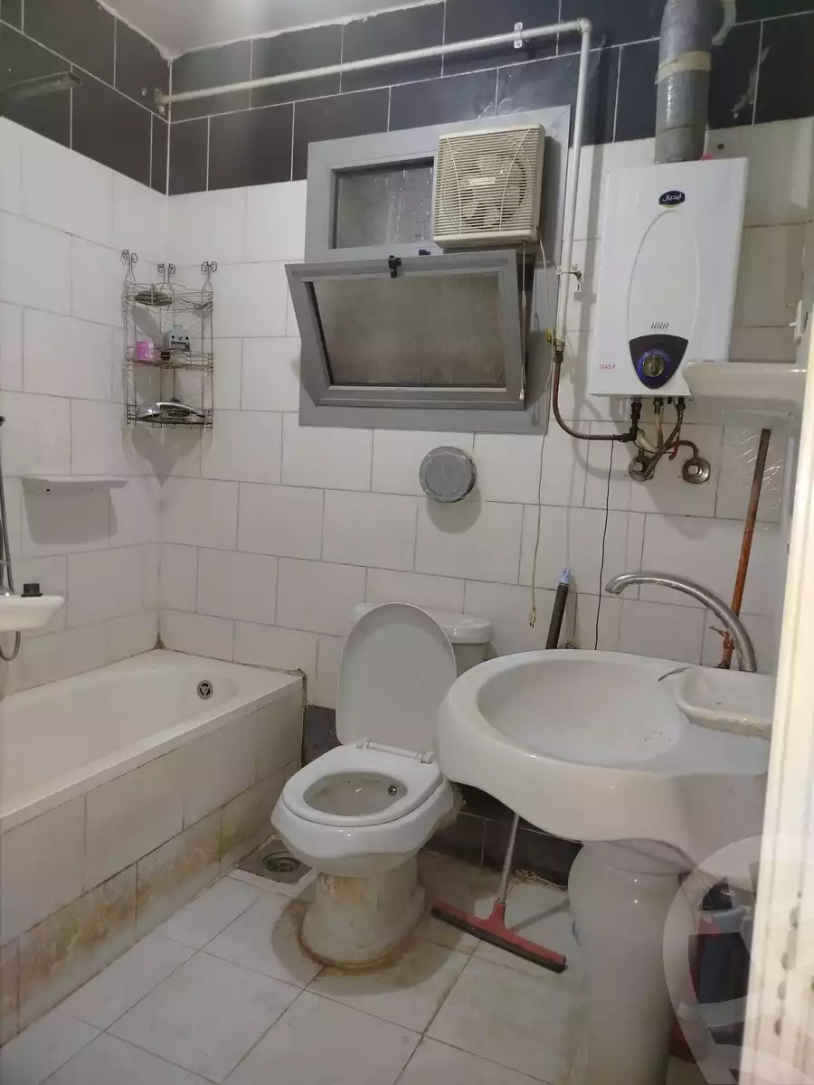 https://aqarmap.com.eg/en/listing/5445714-for-sale-cairo-el-haram-shareaa-khatem-el-morsalen
