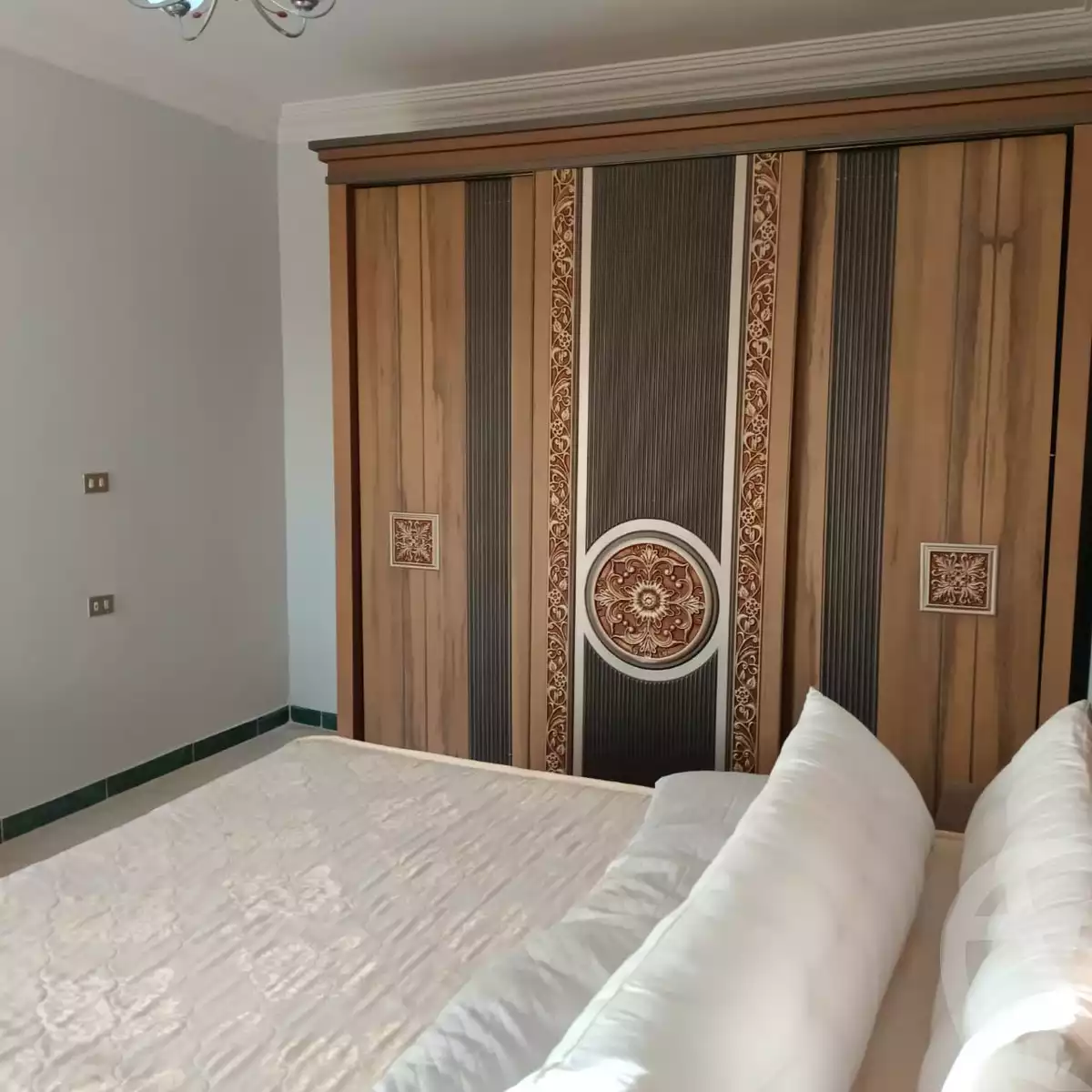 https://aqarmap.com.eg/en/listing/5447488-for-rent-cairo-el-sheikh-zayed-city-compounds-hadayek-el-mohandiseen