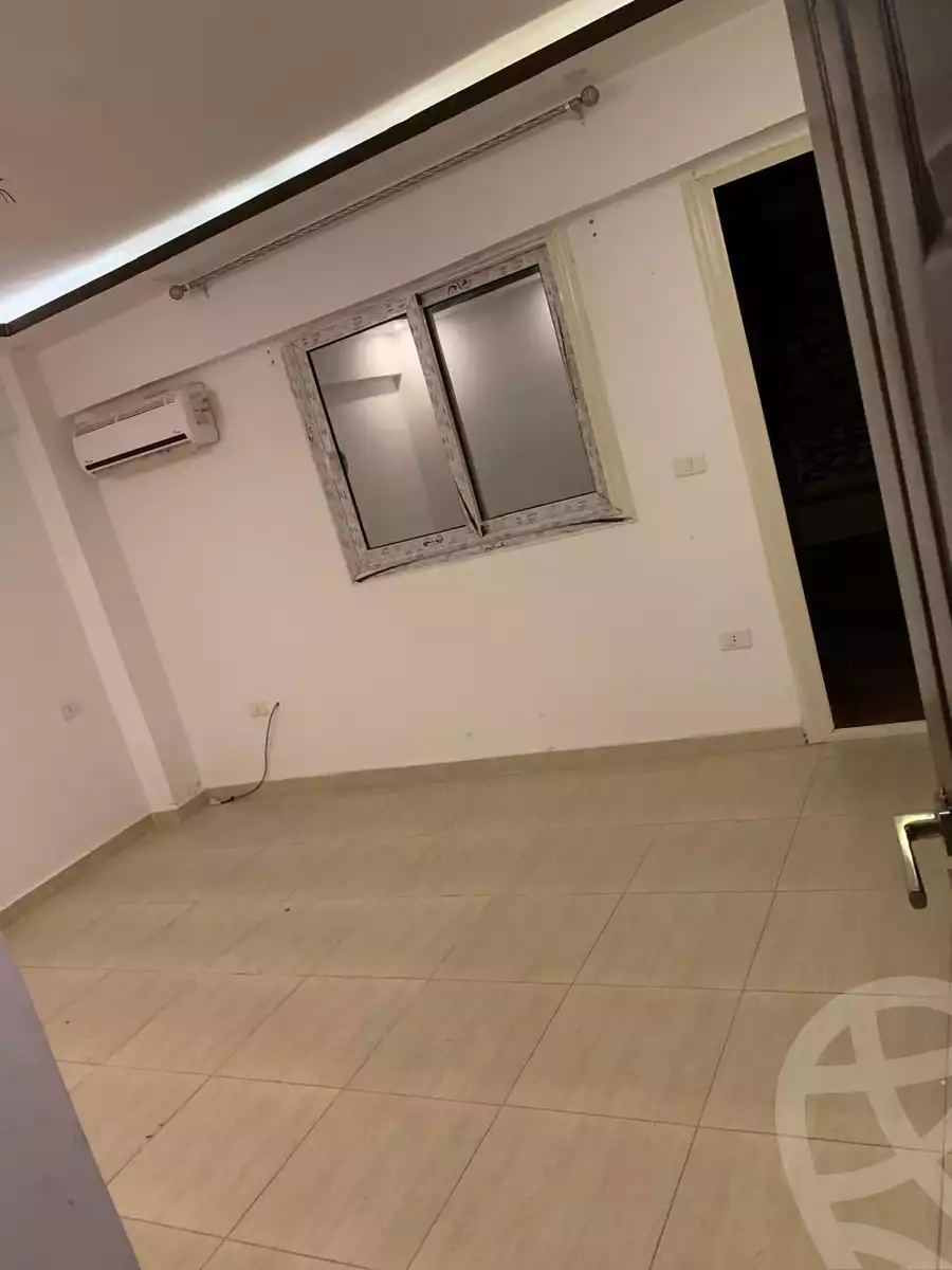 https://aqarmap.com.eg/en/listing/5447549-for-rent-cairo-el-sheikh-zayed-city-el-hay-elthamen-lml