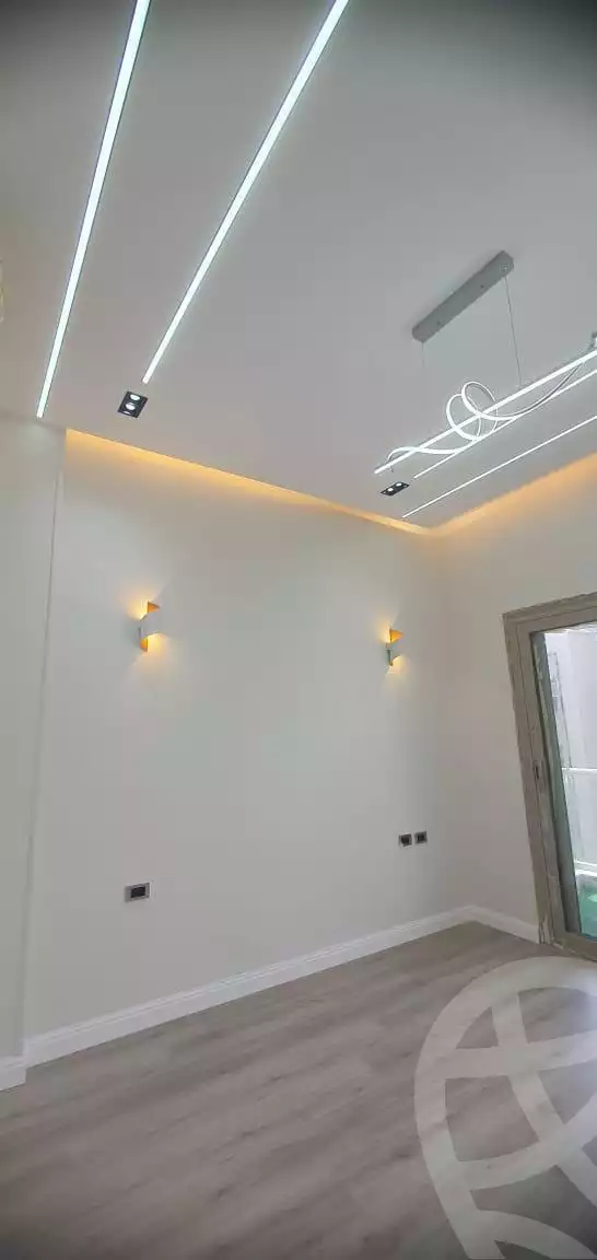 https://aqarmap.com.eg/ar/listing/5448524-for-sale-cairo-new-cairo-compounds-galleria-moon-valley