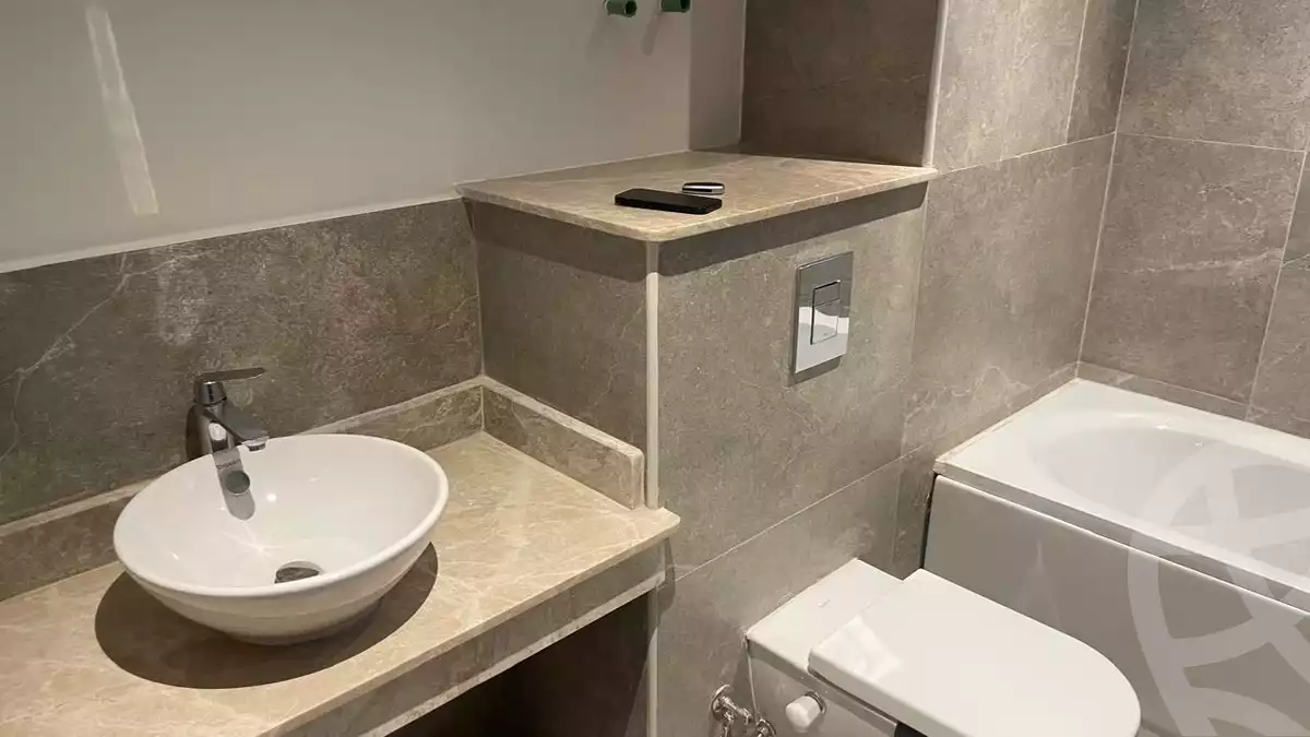 https://aqarmap.com.eg/ar/listing/5449893-for-sale-cairo-el-sheikh-zayed-city-compounds-zyd-wr-llttwyr-park-towers-zed-el-sheikh-zayed-compound