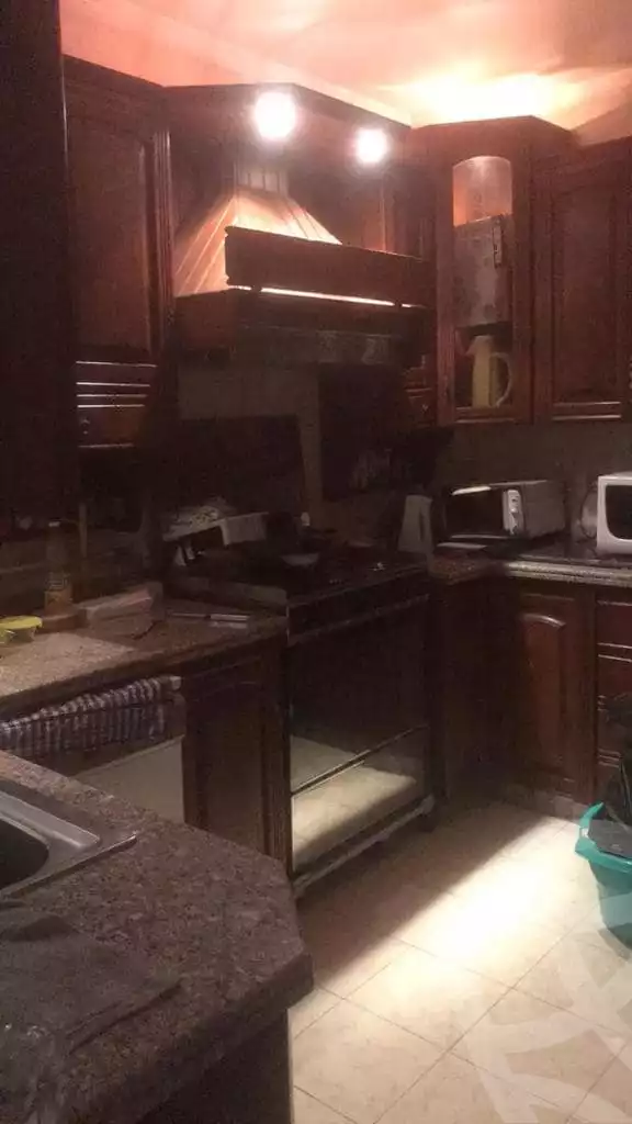 https://aqarmap.com.eg/en/listing/5450716-for-sale-cairo-mokattam-lhdb-l-ly-shareaa-9
