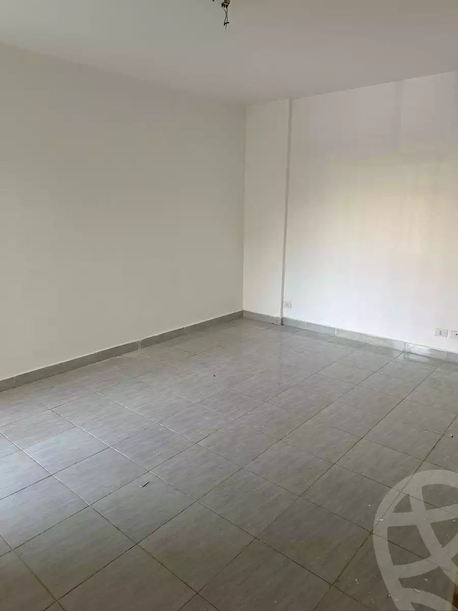 https://aqarmap.com.eg/en/listing/5454833-for-rent-cairo-new-cairo-lrhb-city-mtdd-lrhb-phase-9